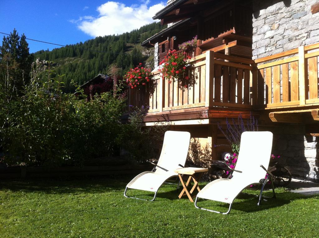 Les Trompeurs Chez Odette Bed & Breakfast Cogne Cameră foto